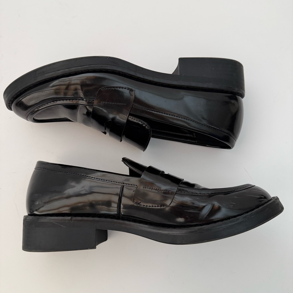 Madden Girl Black Patent Chunky Loafers G Hatch Style Size 7.5 Y2K Academia - Picture 12 of 12